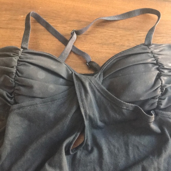 Lululemon tank with bra - Picture 2 of 6